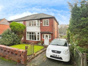 Front External- click for photo gallery